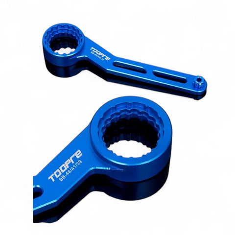 CNC aluminum bottom bracket wrench in anodized blue finish – fits 39–49mm sizes