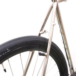 TrackloX Urban Bike - Original Version - TLX20 - wide clearence front wheel close up