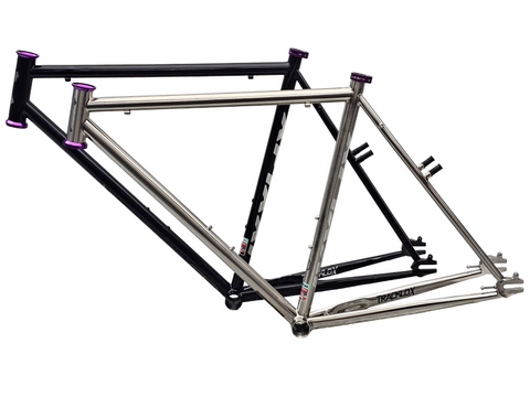 XFIXXI TrackloX Frame Set in black and silver, side view. Designed for tracklocross, bikepacking, fixie, and single-speed setups with durable 4130 chromoly steel construction and multiple mounting points for racks and accessories