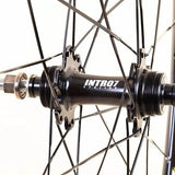 XFIXXI Singe Speed / Fixie Bike - PREMIERÈ - STEALTH BLACK LIMITED EDITION - single wheel close up 2